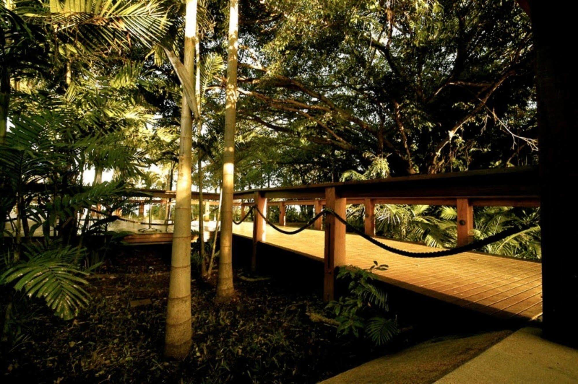 Albatross Bay Resort Weipa Exterior photo